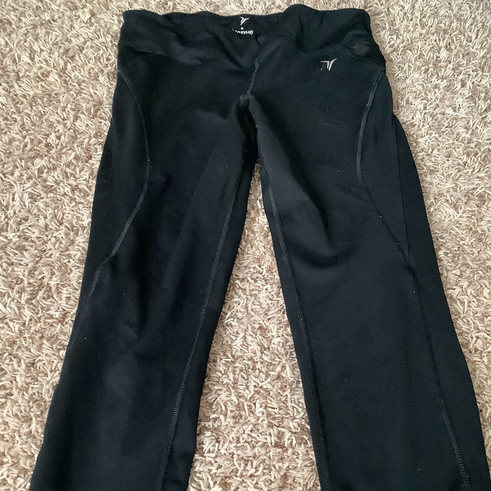 active wear black pants